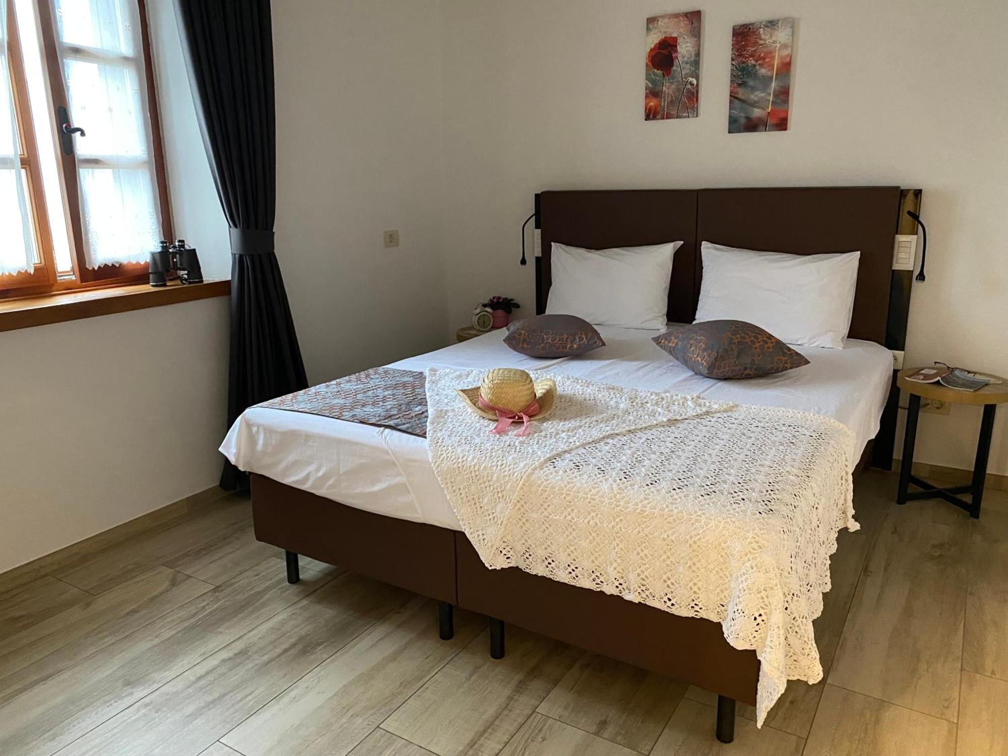 Apartmaji In Sobe Odlicna Hisa Štanjel Eksteriør billede